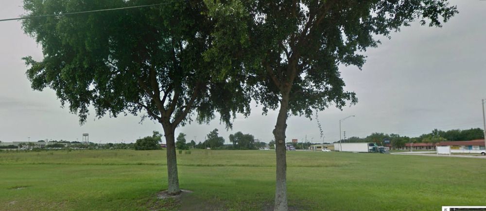 Eagle Ridge Mall Out Parcel: 15898 Hwy 27, Lake Wales, FL 33859